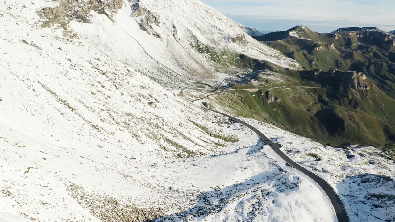 la majestuosa vista de las montañas