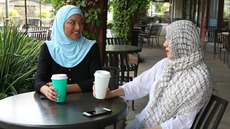 middle eastern women having coffee