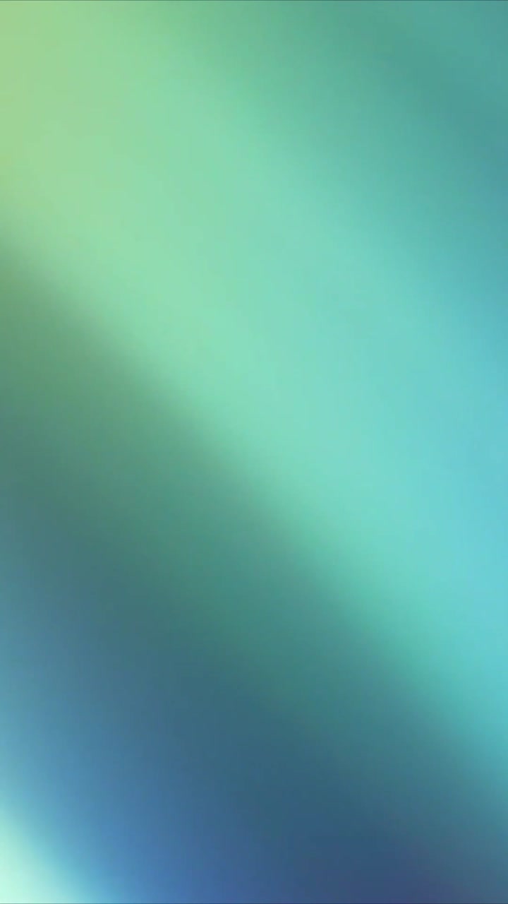 Dynamic Light Leaks with Shifting Color Gradients
