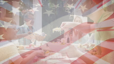 animación de la bandera estadounidense sobre la familia durante la cena