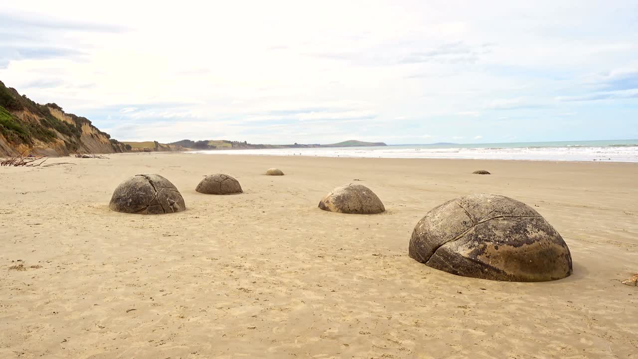 뉴질랜드의 모에라키 바위