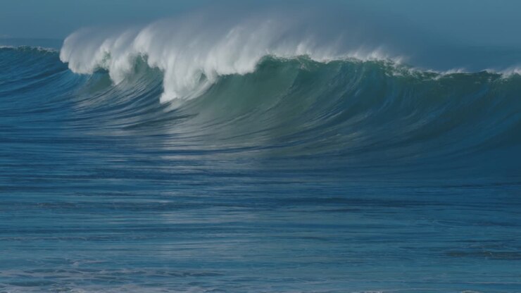 Beautiful Slow Motion Slo Mo Ocean Waves Crashing And Breaking Off The Sea Shore In Hawaii