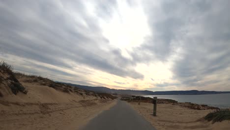 A-scenic-bike-trail-along-the-coast-of-Monterey-Bay,-California