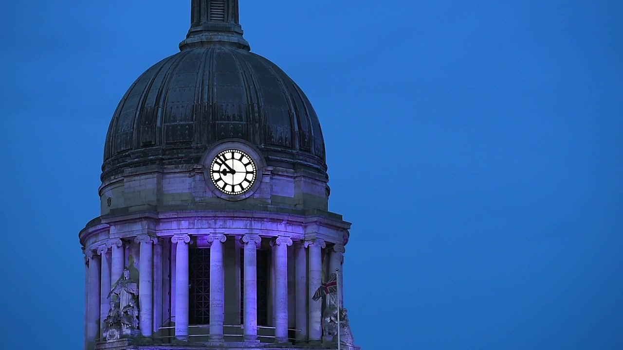 Primo piano della Cupola e dell'Orologio della Nottingham Council House. Il Consiglio Comunale di Nottingham si trova in Old Market Square, nel cuore del centro di Nottingham, Nottinghamshire.