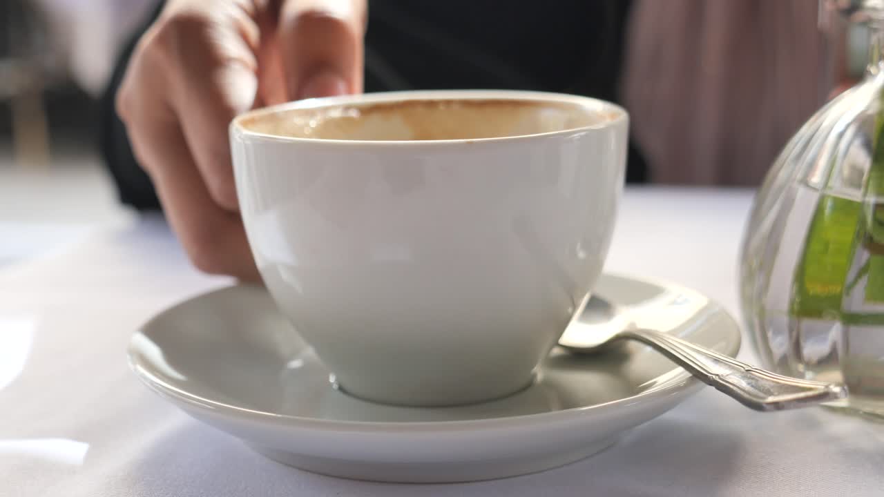 Coffee and tea break at a restaurant
