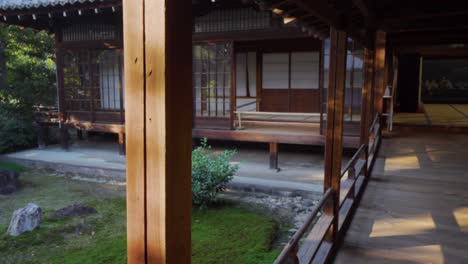 the architecture of kennin ji temple in kyoto, japan is very old, dating back to the 16th century