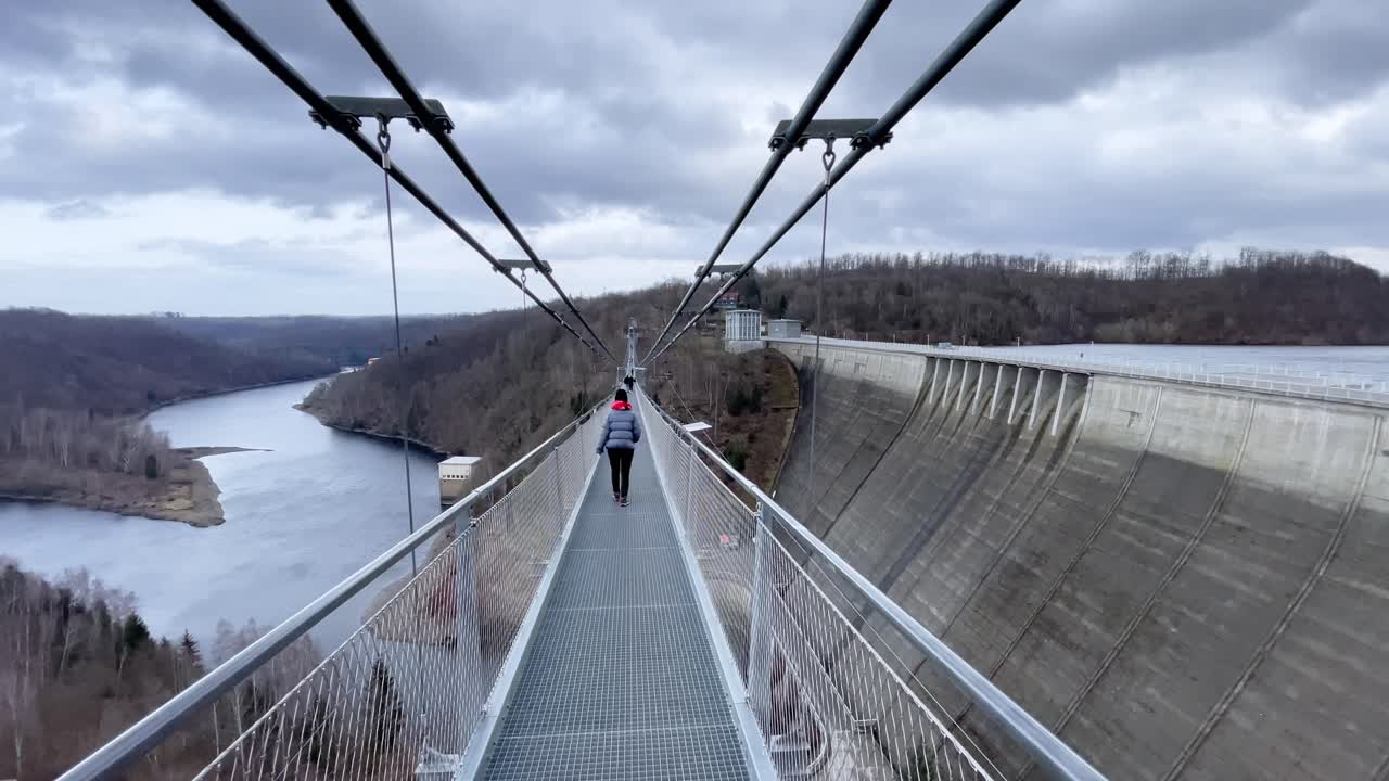 Adrenalin Walk on longest Suspension Bridge in Germany at Valley Dam