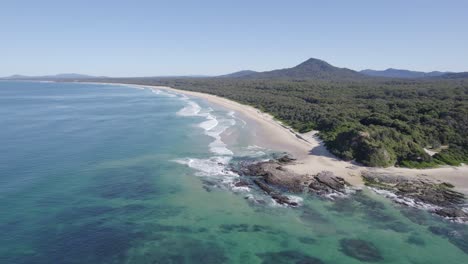Idyllic-Seascape-At-Wenonah-Head-Near-Urunga-In-New-South-Wales,-Australia---aerial-drone-shot
