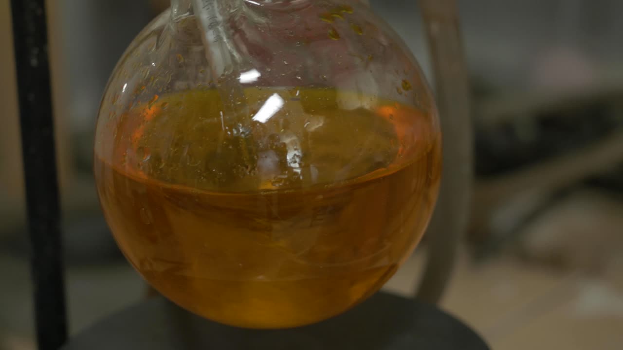 Expérimentation chimique en laboratoire