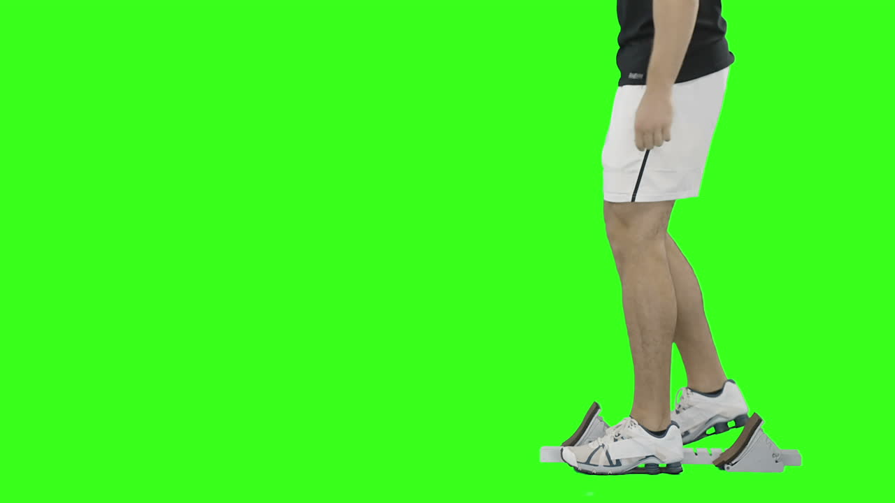 운동 선수 는 출발 블록 에서 달릴 준비 가 되어 있다