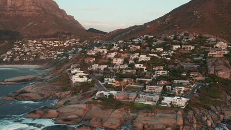 Panorama-Of-Seaside-Suburb-Of-Llandudno-In-Western-Cape,-South-Africa