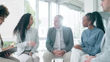 Business people, therapy circle