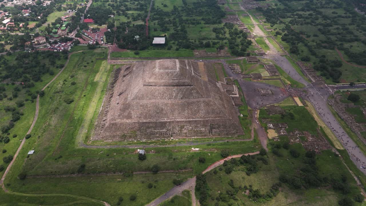 Tilt-up shot of Pyramid of Sun at Teotihuacan, an archaeological site on outskirts of Mexico City