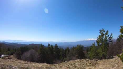 Landschafts-Zeitraffer-Mit-Klarem-Himmel