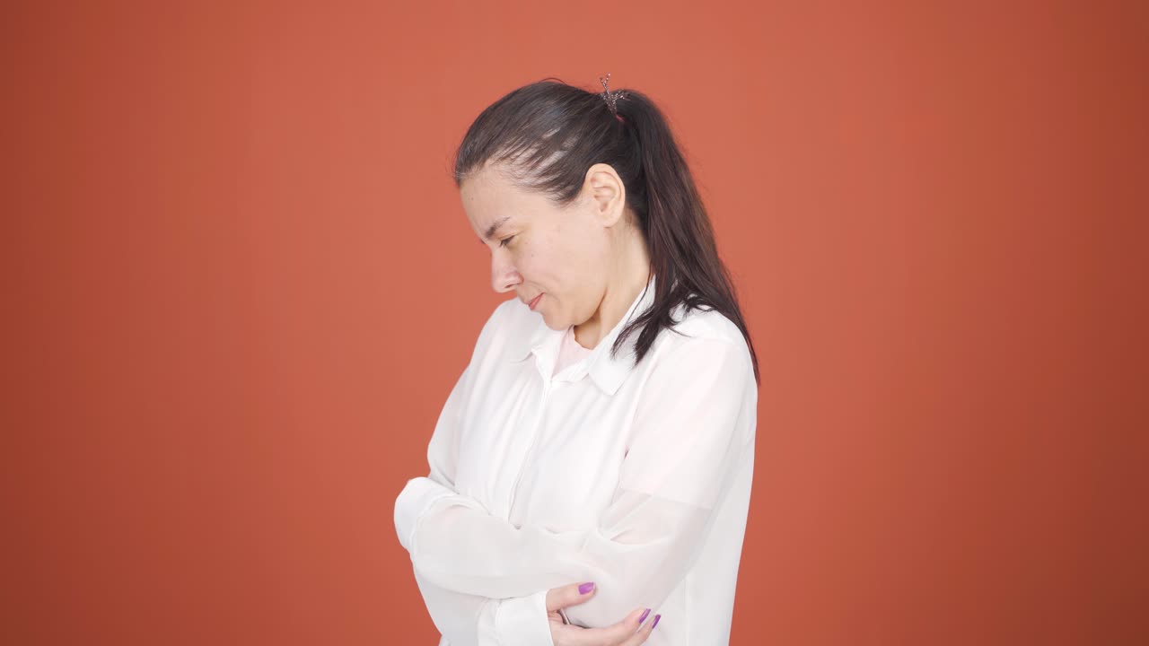 상처받은 여성입니다.