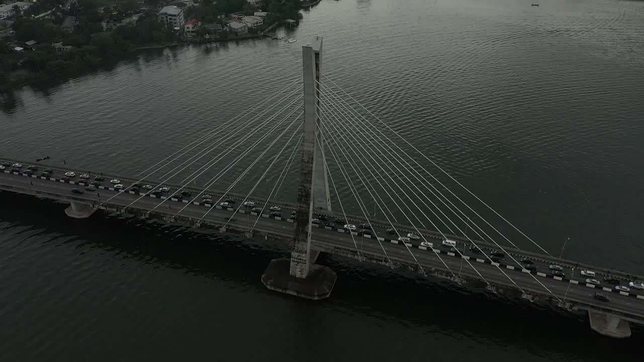 el puente de enlace lekki-ikoyi es un 1
