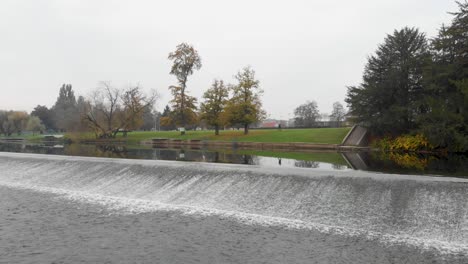 Korana-River-Cascading-Waterfall-in-Karlovac,-Croatia---Establishing