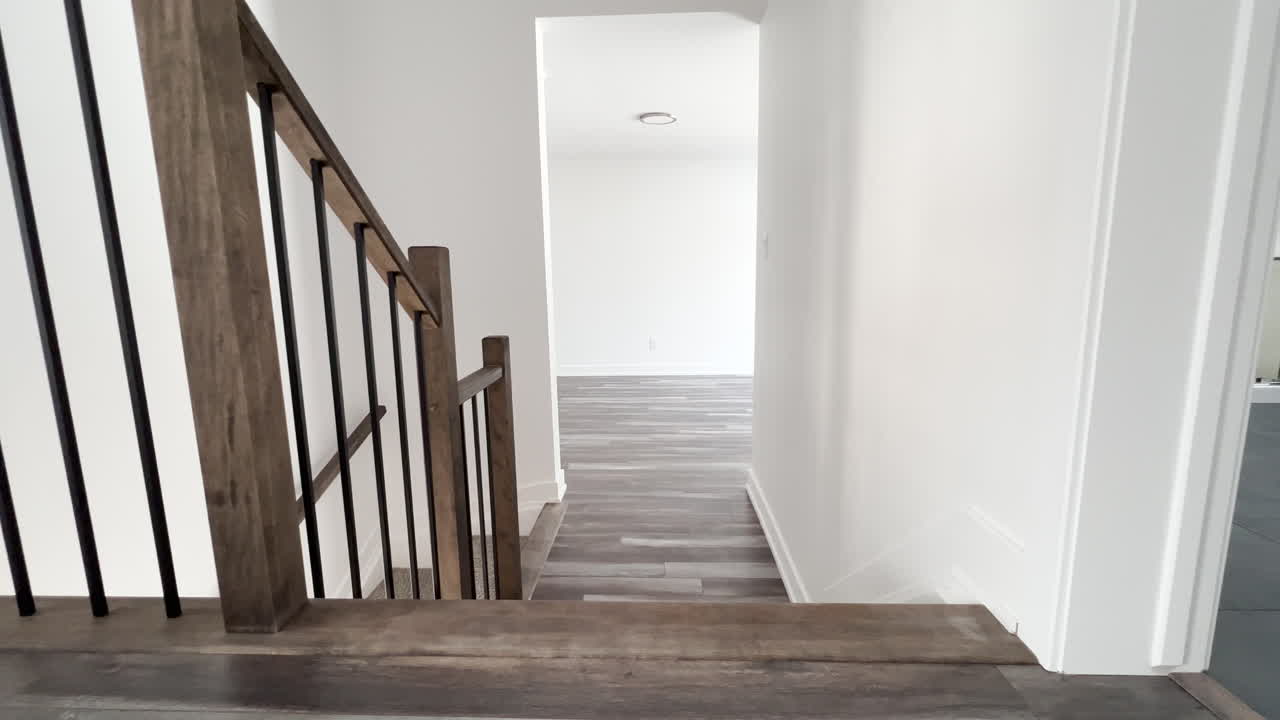 casa vacía nueva construcción decoración de madera