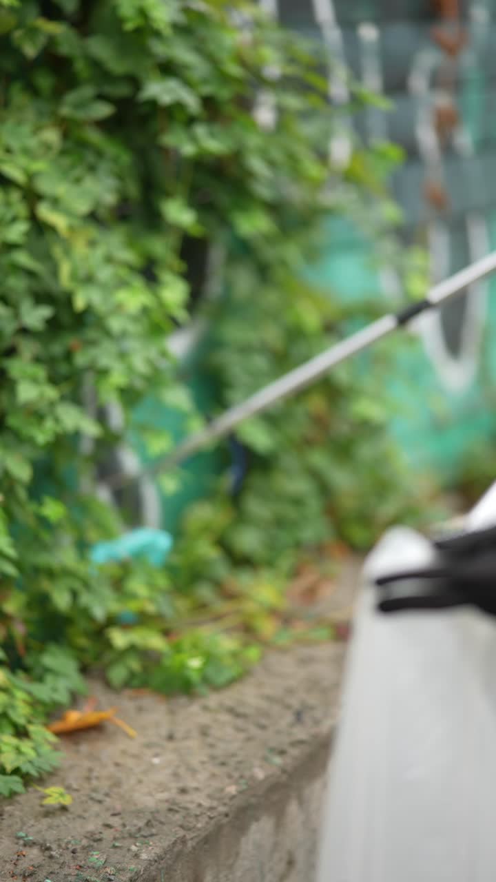 equipo de limpieza de calles en acción