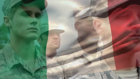 Animación-De-La-Bandera-De-Italia-Sobre-Diversos-Soldados-Masculinos.