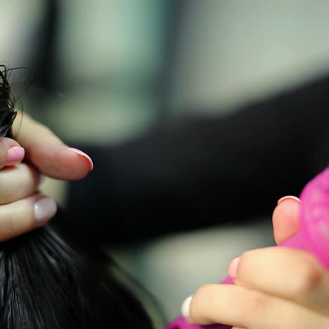 cortar el cabello en el salón