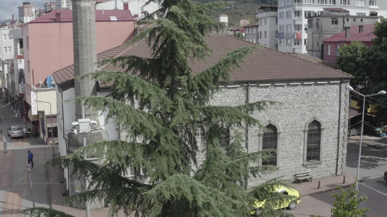 트라브존 시내의 모스크 공중 사진 2