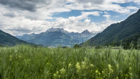 Faszinierender-Fronalpstock-Schnee-Alpen-Berge-Schweiz-Zeitraffer