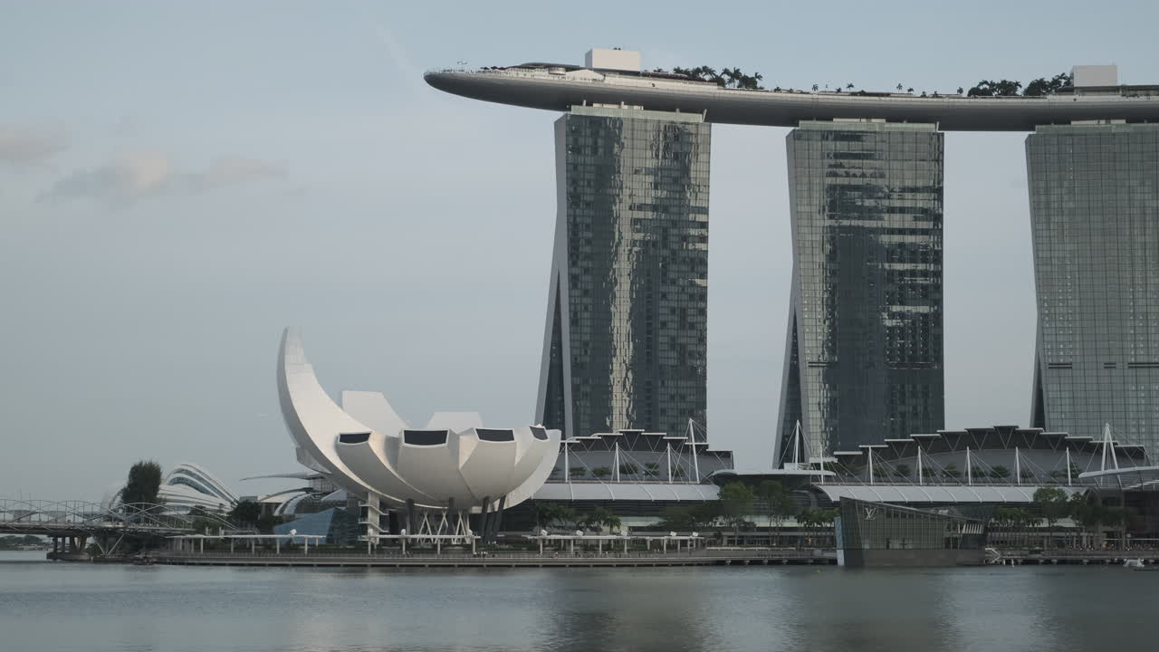 Marina Bay Sands and Flower Dome in Singapore