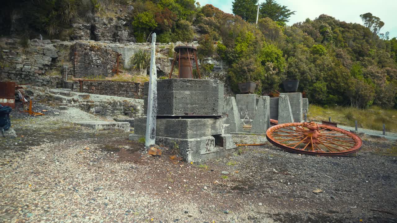 뉴질랜드의 오래된 버려진 탄광