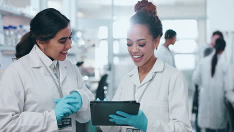 ciencia, el "high five" y la motivación de las mujeres