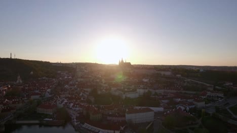 Praga-En-República-Checa-Vista-Aérea-Al-Amanecer