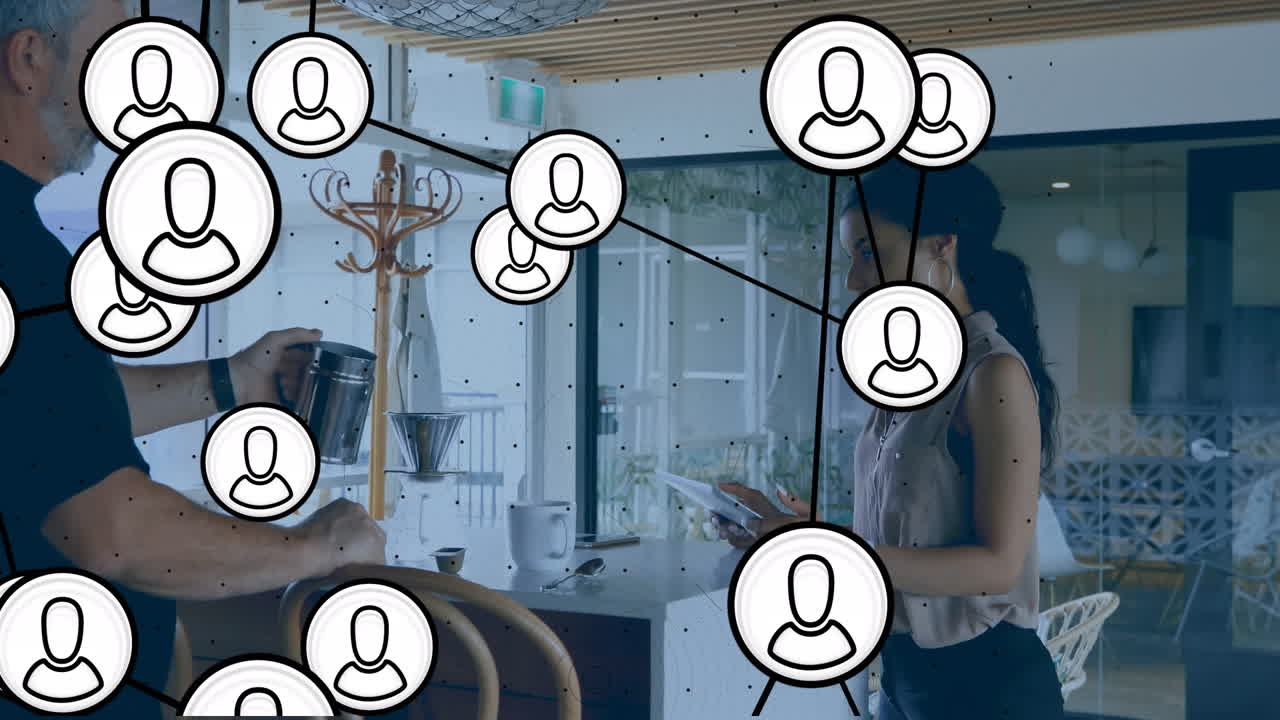 animación de la red de iconos digitales sobre la gente de negocios en la oficina