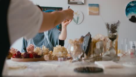 creative workshop: floral arrangement