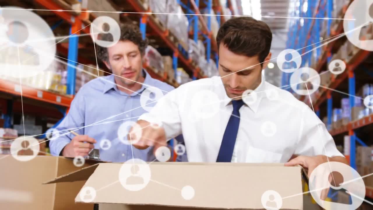 창고에서 재고를 확인하는 두 명의 백인 남성 감독자에 대한 프로필 네트워크의 애니메이션