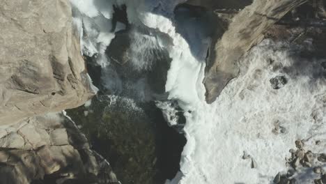 vistas aéreas de boulder falls en boulder colorado