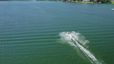 Lake-Norman,-Mooresville-NC,-North-Carolina,-Lake,-Lake-Life,-Sunny,-Summer,-Day,-Outside,-Active,-Lifestyle,-Drone,-Sports,-Fitness,-Retirement,-Country-Club,-Boat,-Sailing,-Watersport,-Kayak