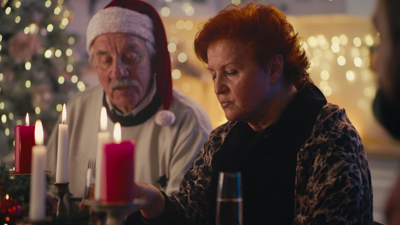 Family Christmas Dinner with Seniors