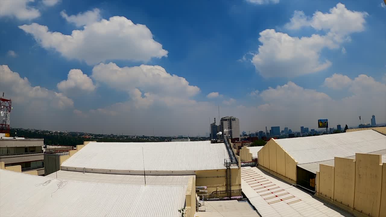 мы видим, как проходит время на некоторых винодельнях - это таймлапс