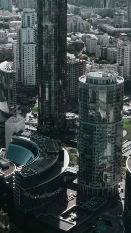 vista aérea de una ciudad moderna
