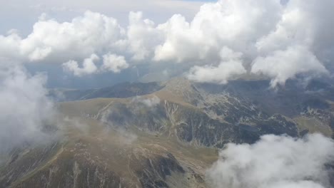 en las nubes sobre transaplina