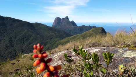 Pico-Paraná-Es-La-Montaña-Más-Grande-Del-Estado-De-Paraná,-Ubicada-En-El-Sur-De-Brasil-Y-Cerca-De-Una-Ciudad-Llamada-Curitiba