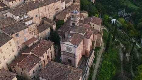 vista superior de la iglesia de st.