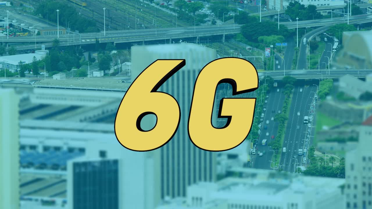 빨리 움직이는 도로 교통의 공중 뷰 위에서 노란색으로 6g 텍스트의 애니메이션