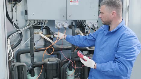 resistance test of temperature sensors in the cooling supply section of the ventilation unit