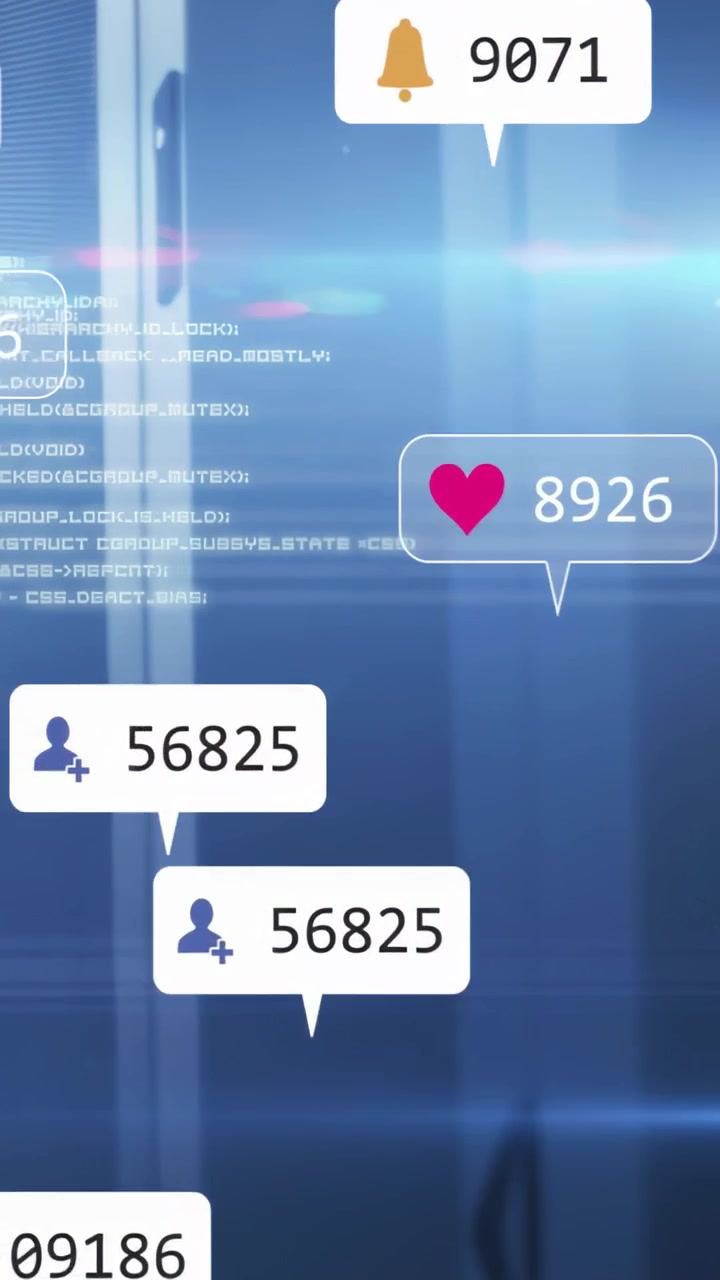 Vertical video: Panel pulsing, causing callouts popping and drifting, visualizing engagement growth