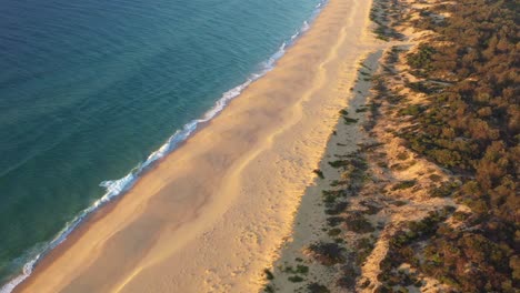 An-Excellent-Vista-Aérea-View-Of-The-Coastline-On-Kianinny-Bay-At-Bournda-National-Park-In-New-South-Wales-Australia-1