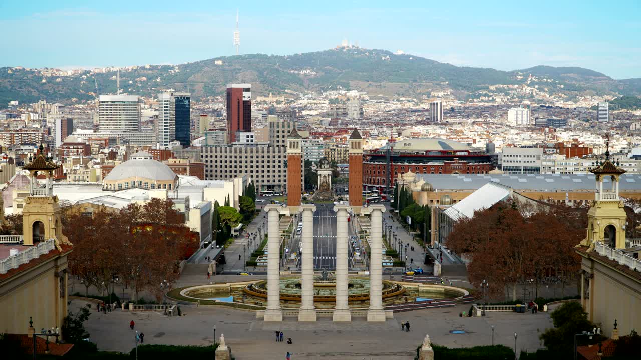 утром в барселоне, площадь испании, площадка испании, пробег времени. барселона, испания.