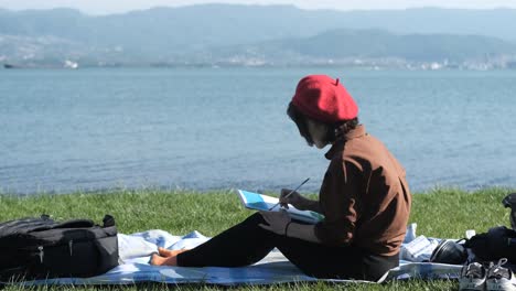 Drawing near seaside