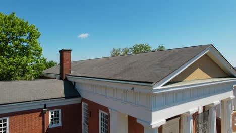 University-of-Delaware-drone-low-cinematic-move-sunny-day