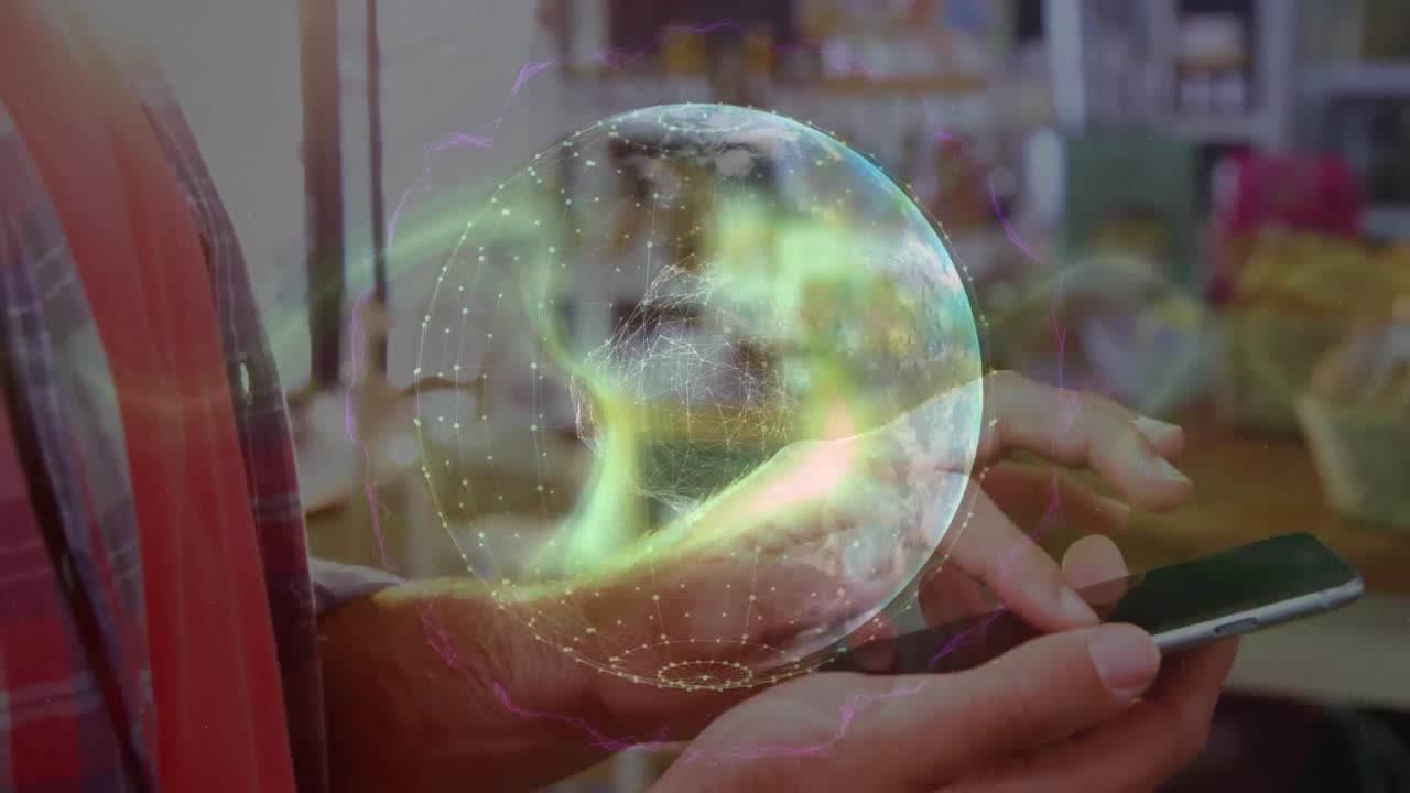 animación de la red de conexiones a través de una mujer de negocios caucásica que usa un teléfono inteligente